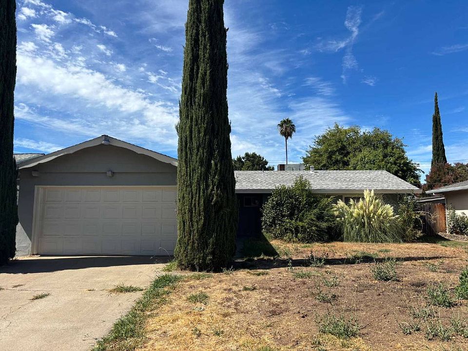 1st image of 10763 Oakton Way