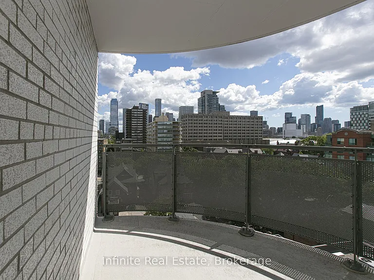 485 Huron St #206 — Photo 6