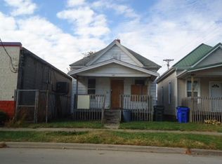 610 5th St NW, Cedar Rapids, IA 52405