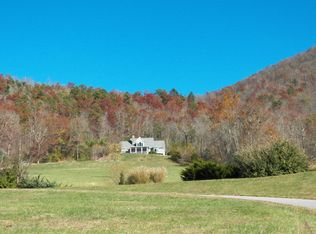 712 Hickory Knoll Rd, Franklin, NC 28734