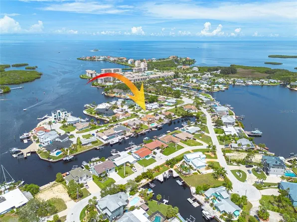 8100 Brighton Dr, Pt Richey, FL 34668