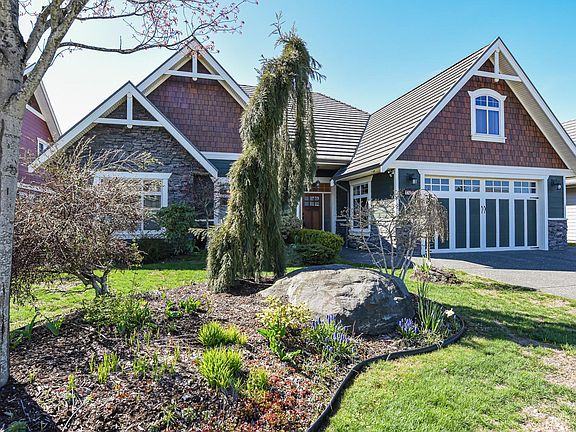 2nd image of 1477 Crown Isle Dr