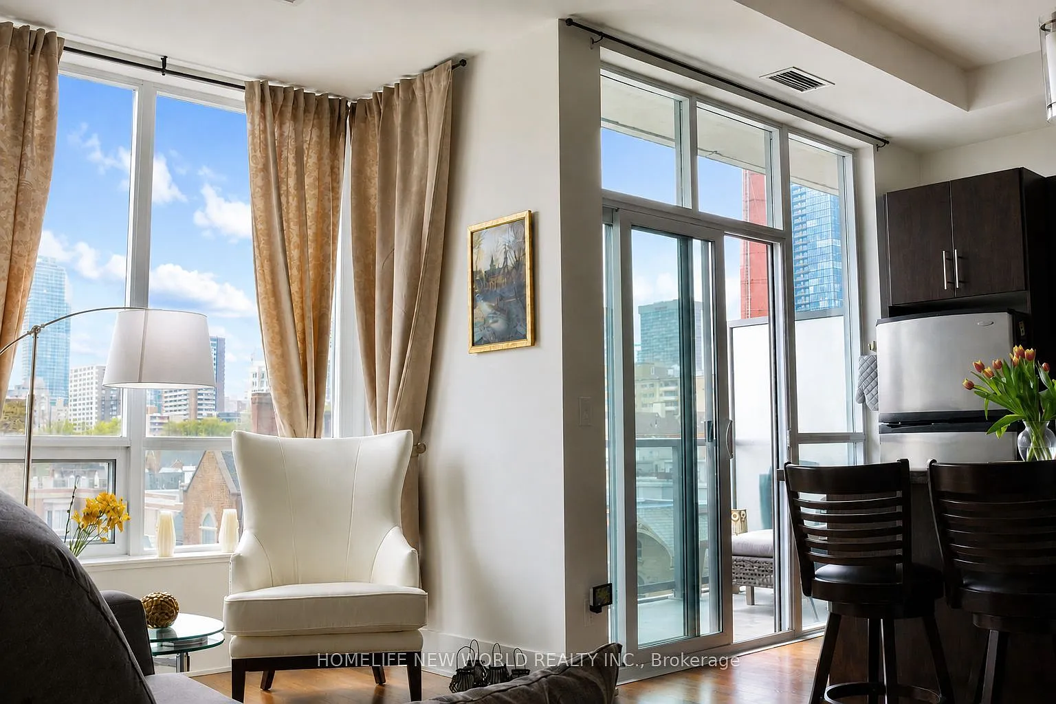 2 bed, $3,100 — Photo 1