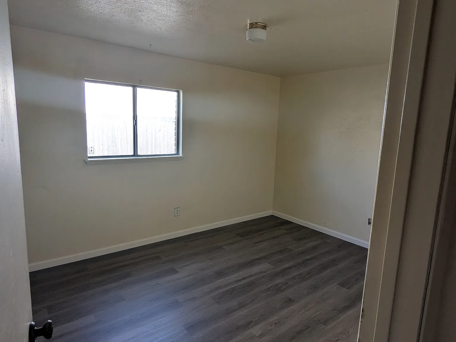 3 bed, 1508 sqft, $2,000 — Photo 2