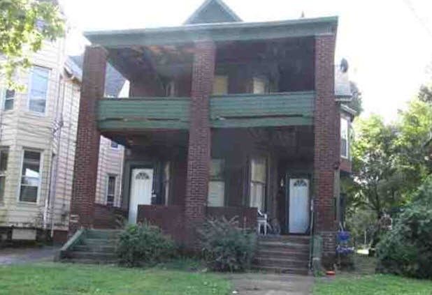 1st image of 617-19 E 6th St