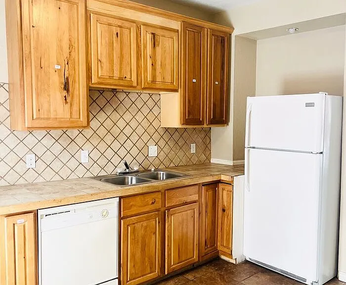 1227 13th Ave #B — Photo 2