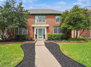 8024 Morning Ln, Fort Worth, TX 76123