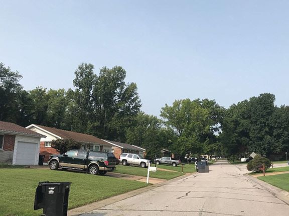 4th image of 108 Martigney Dr