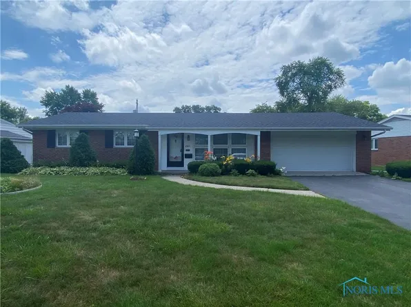 4301 Garden Estates Dr, Toledo, OH 43623