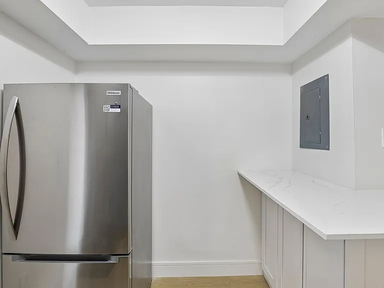 The Oaks Apartments — Photo 55