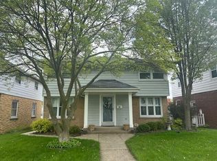 4341 N Marlborough Dr, Shorewood, WI