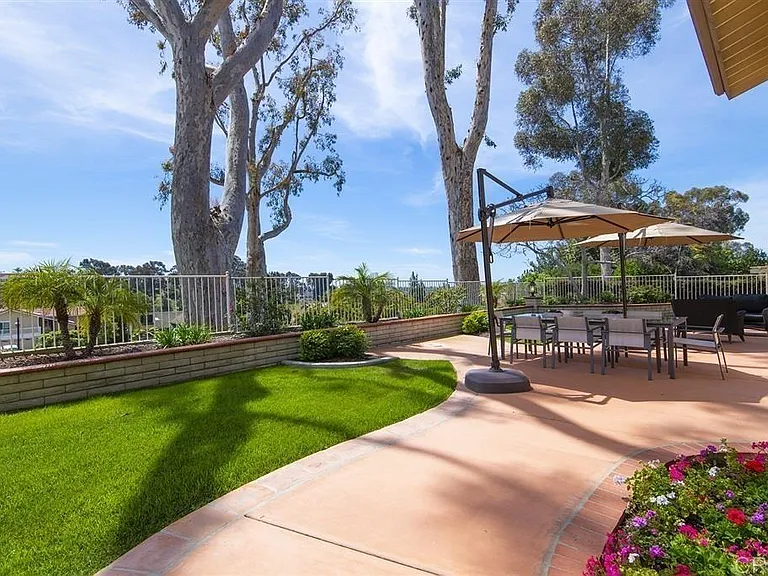 614 Santa Alicia — Photo 3