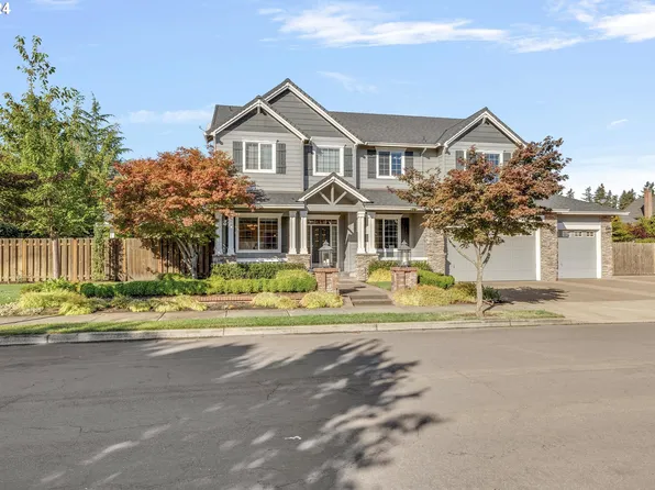 1409 S Maple St, Canby, OR 97013