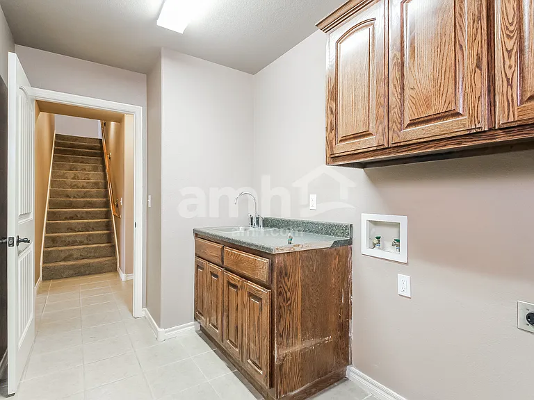 1628 E Edgewater St S — Photo 15