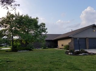 2111 Traders Xing, Fort Wayne, IN 46845