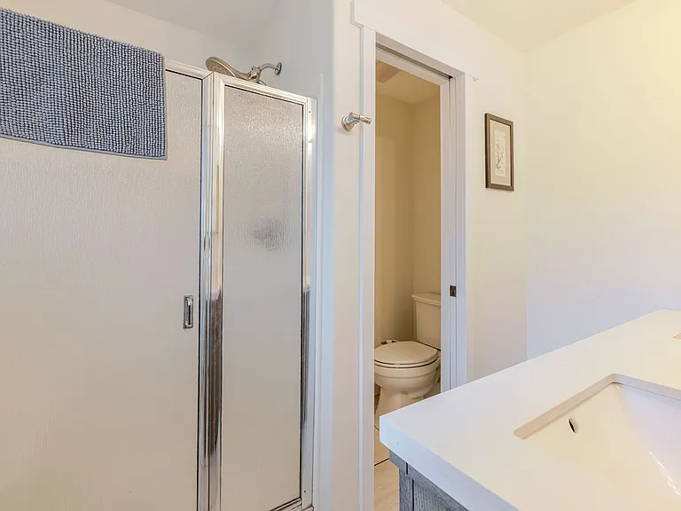 2352 NW Marken Pl — Photo 23