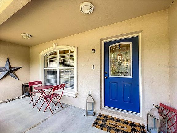 3rd image of 6635 N Bedstrow Blvd