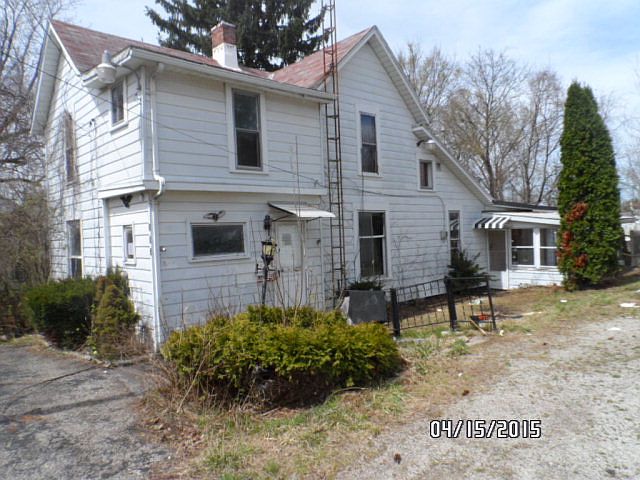 1st image of 352 Scott Ln