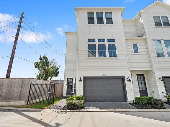 5th image of 6211 Brighton Oaks Ln