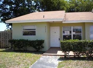 3743 Mil Lake Cir, Greenacres, FL 33463