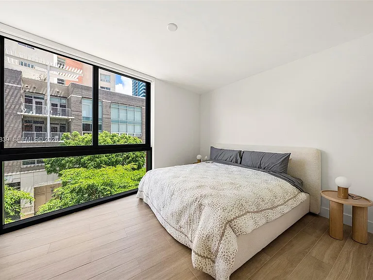 90 NE 32nd St #312 — Photo 7