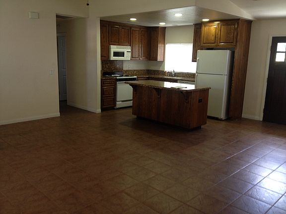 5th image of 4912 71st St #0