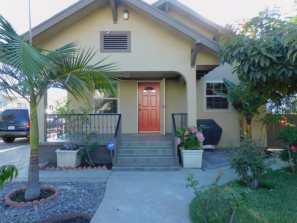 EXTERIOR PIC #1
