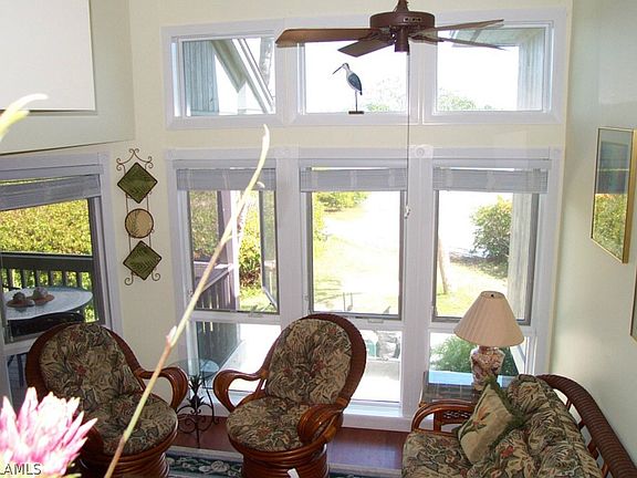 3rd image of 37065 Townhouse Ln