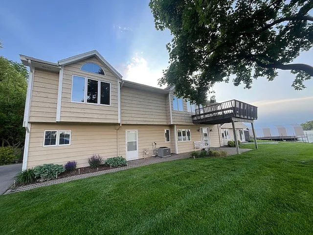 17500 County Road 101 W