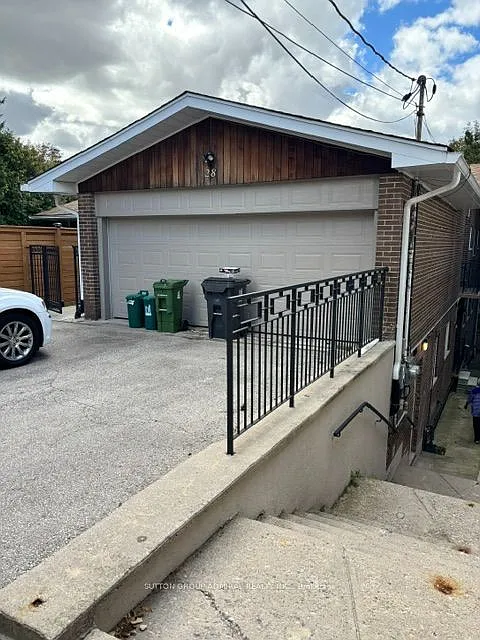 28 Purdon Dr #2