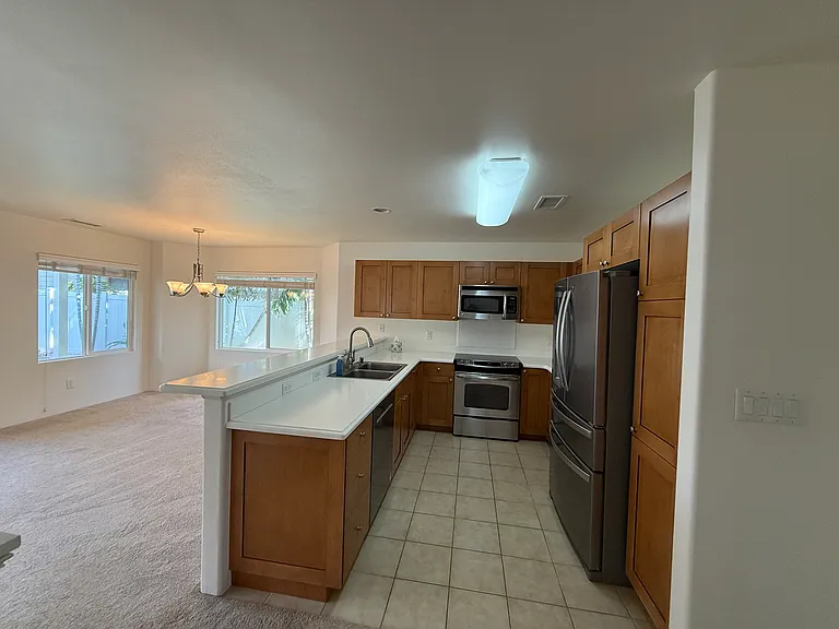 91-2167 Kaiwawalo St — Photo 3