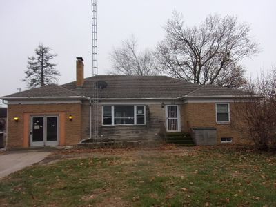 102 W Center St, Le Roy, IL, 61752