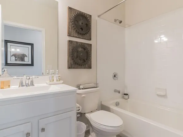 51 Corlis Way, Manahawkin, NJ 08050