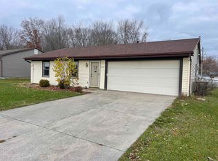 1325 Springbrook Rd, Fort Wayne, IN 46825