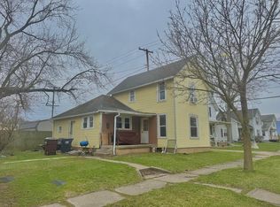 511 W Maple St, Willard, OH 44890