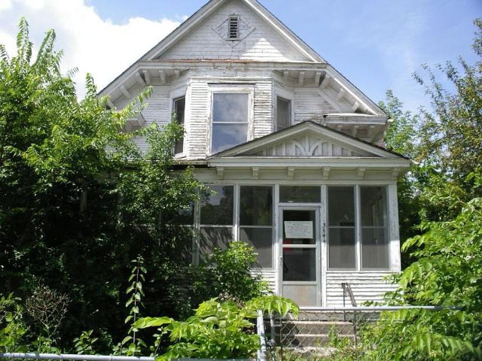 1st image of 3644 Park Ave