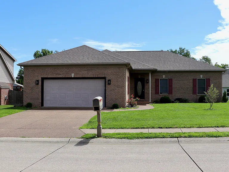 4398 Wynbrooke Ct — Photo 3