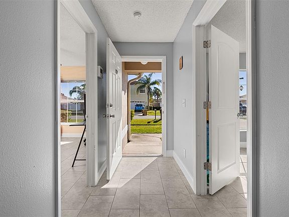 3rd image of 60 Andora Ct