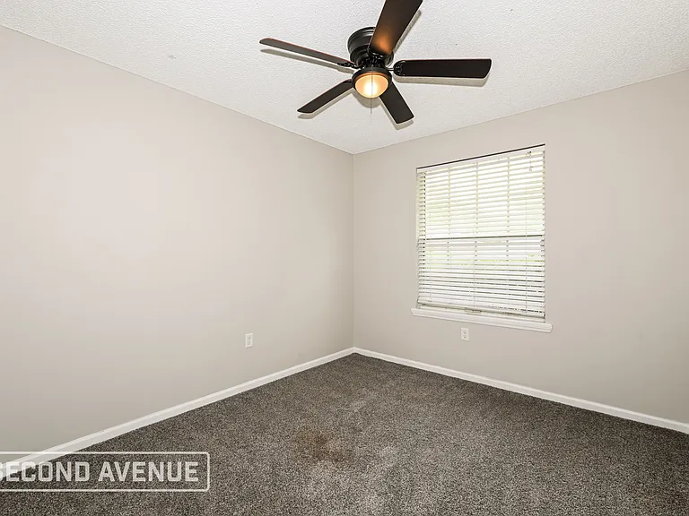 2226 Thomas Lynch Ct — Photo 15