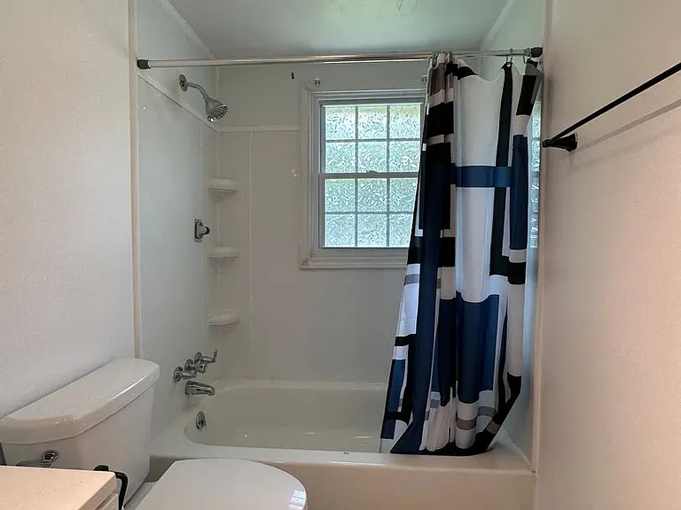 2752 Carrollwood Heights Rd — Photo 4