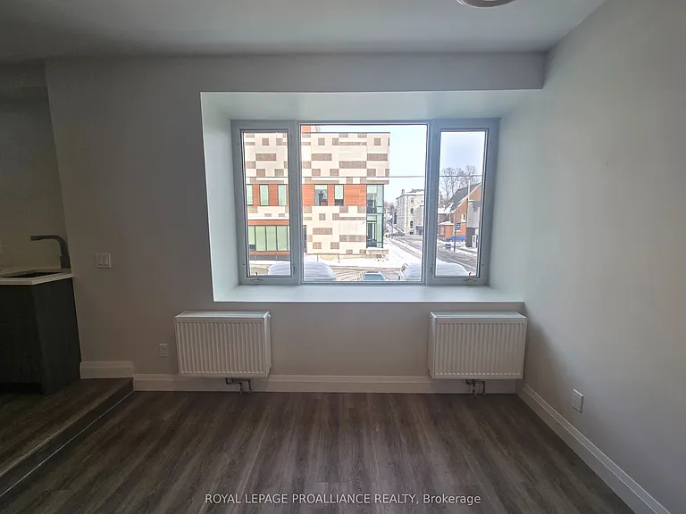 241 Front St #202 — Photo 7