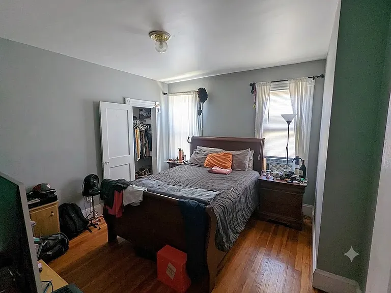 92 Medford St #3 — Photo 8