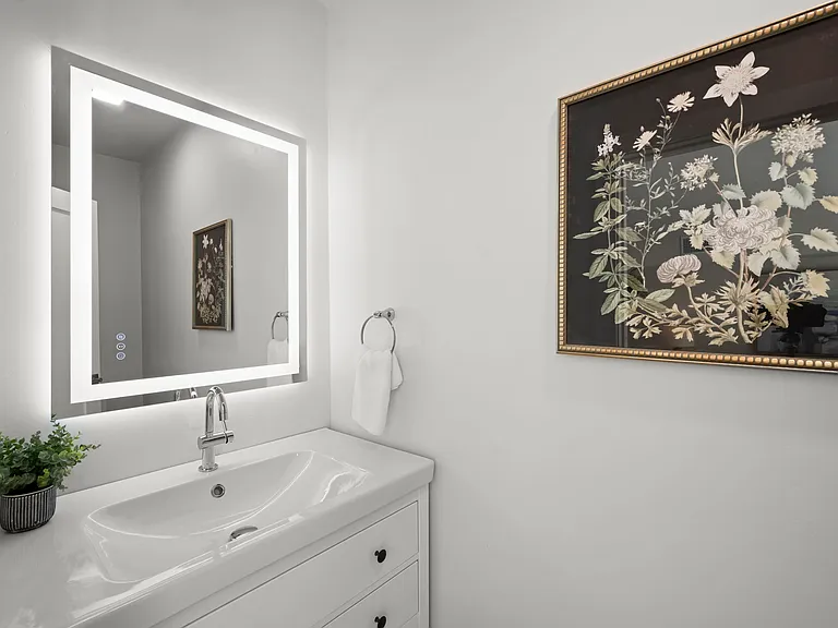 3611 Riviera Dr — Photo 23