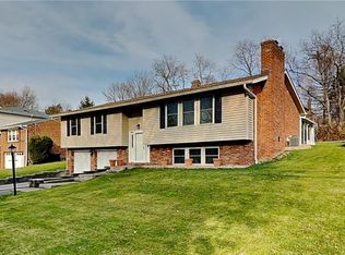 1989 Carriage Hill Rd, Allison Park, PA 15101