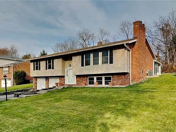 1989 Carriage Hill Rd, Allison Park, PA 15101