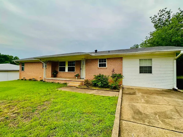 912 Success St, Gilmer, TX 75644