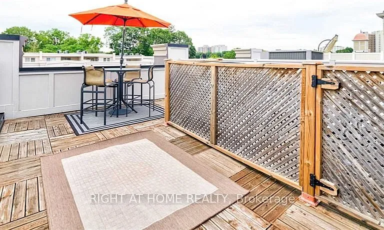 99 Brant St #6 — Photo 26