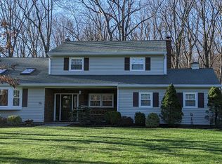 2 Buckingham Rd, Whippany, NJ 07981