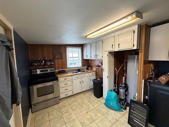 5th image of 93 Collette St