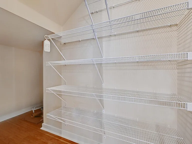 1207 Blair Way — Photo 5